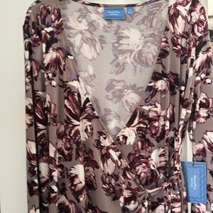 Simply Vera Wang floral wrap dress. Medium